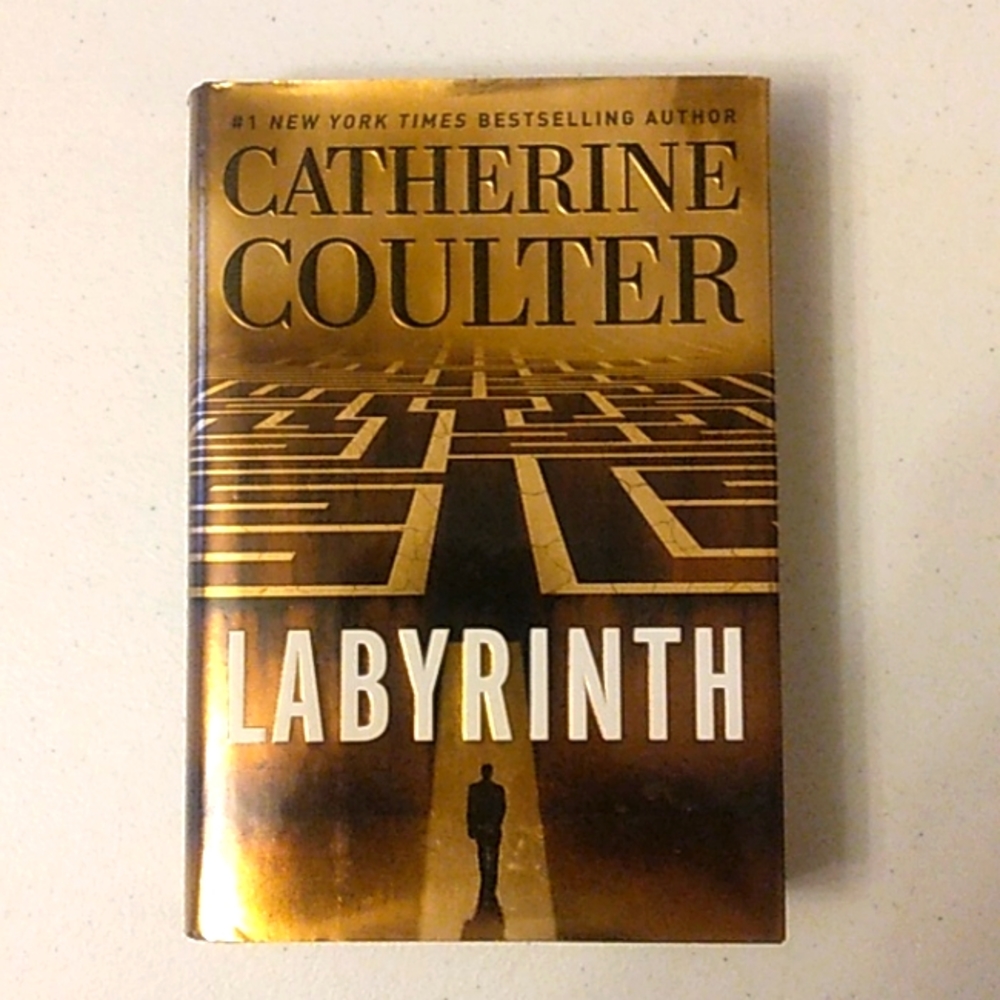 Catherine Coulter (Labyrinth) novel Hardcover